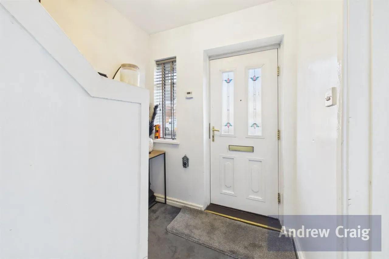 Evesham, South Hylton, SR4, photo 6