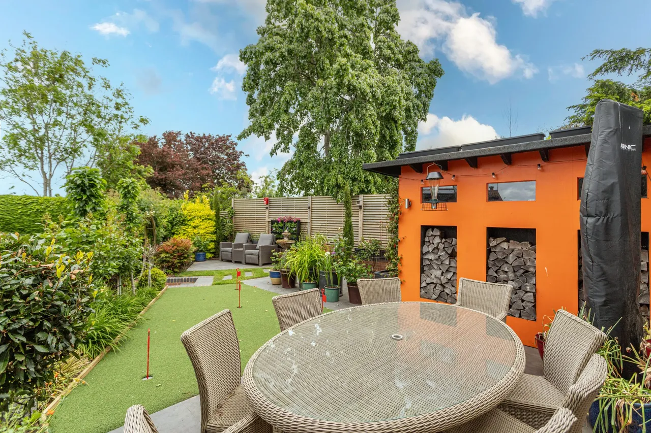 Waverley Close, Odiham, Hook, RG29 1AT, photo 24