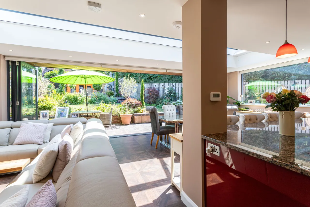 Waverley Close, Odiham, Hook, RG29 1AT, photo 5