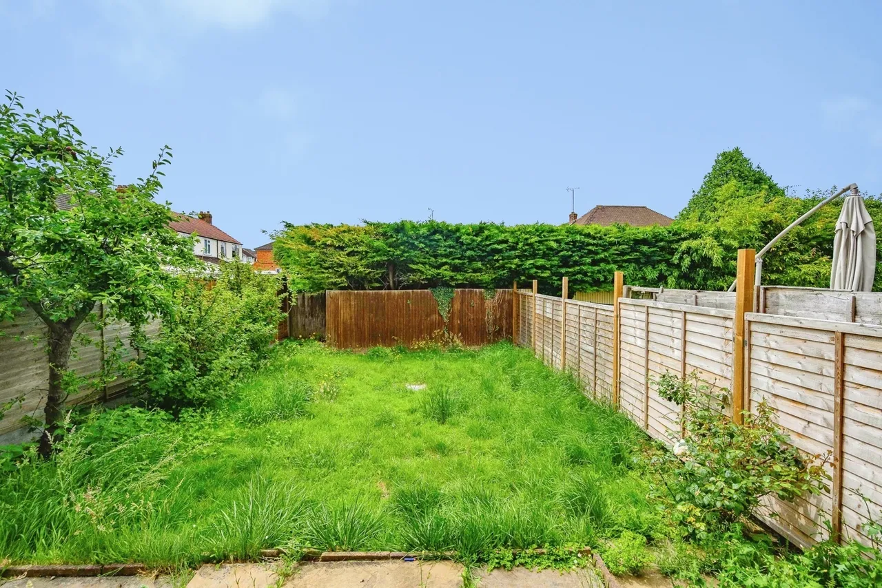 Mallard Gardens, Luton, Bedfordshire, LU3, photo 7