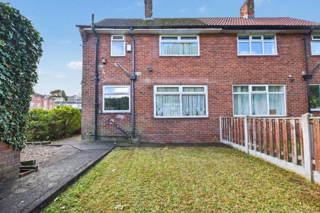 Stonebridge Grove, Leeds, LS12, photo 16