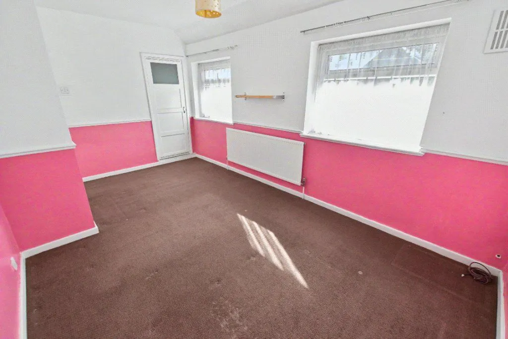 Stonebridge Grove, Leeds, LS12, photo 12