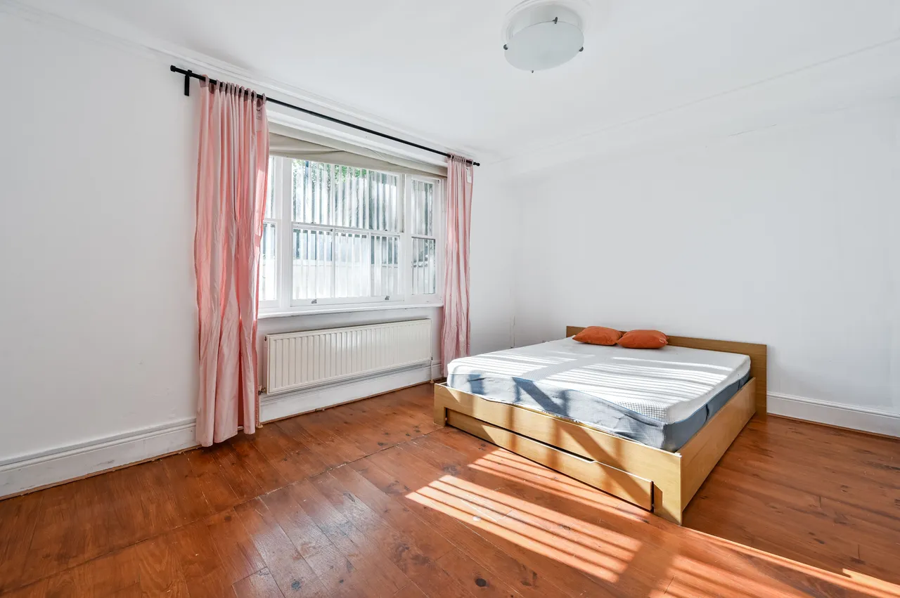 London, SE3, photo 25