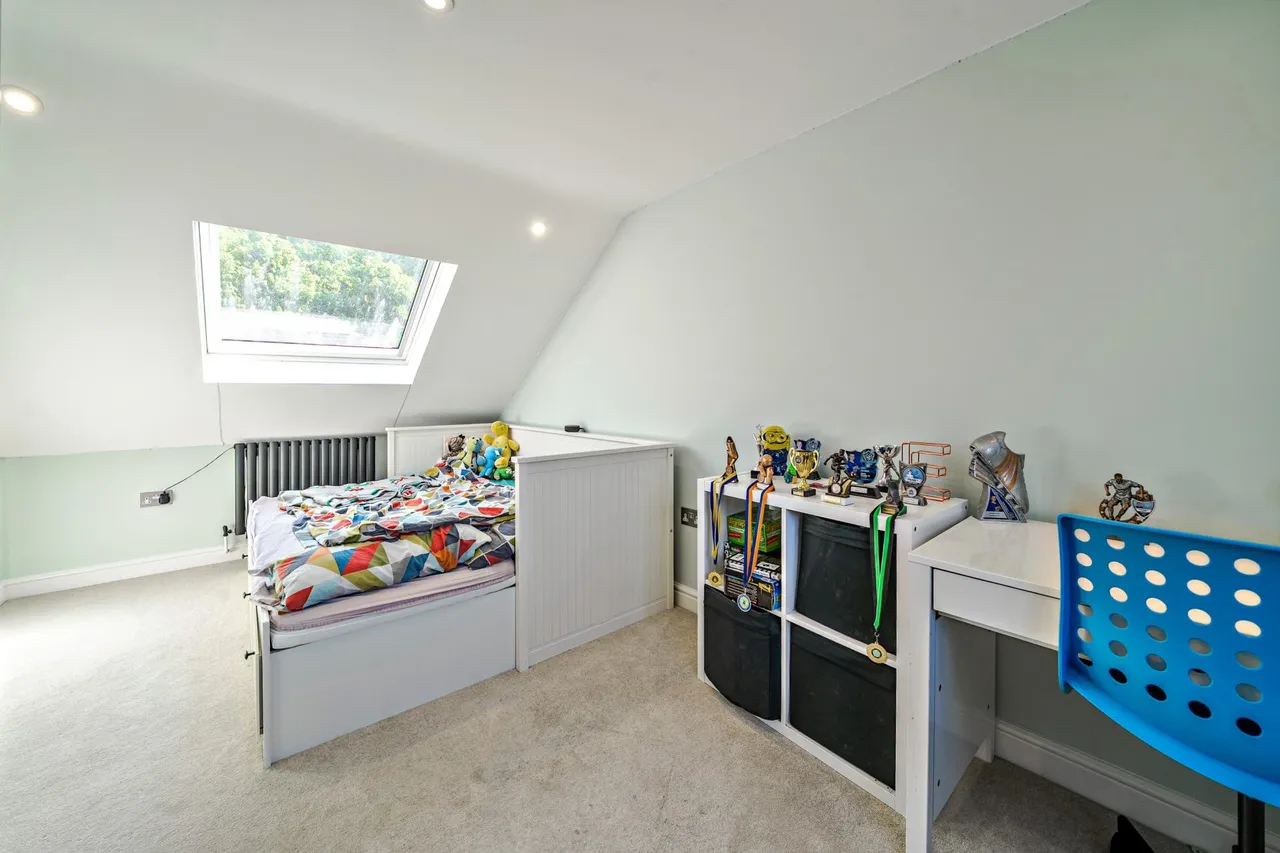 Sheepwash Court, Basingstoke, RG24, photo 9