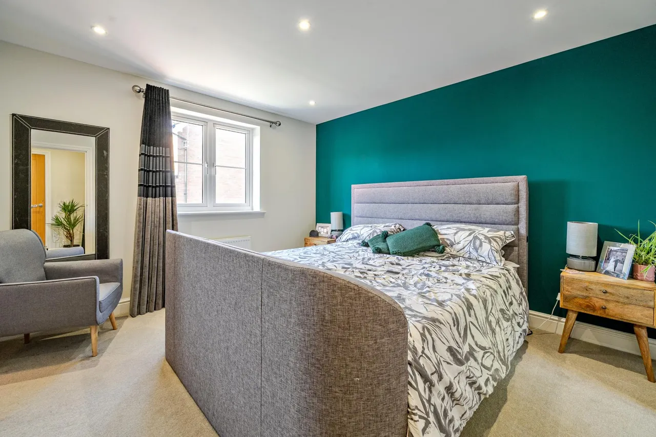 Sheepwash Court, Basingstoke, RG24, photo 4