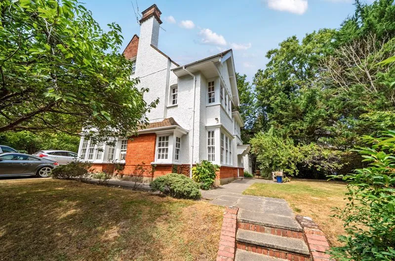 2 Russell Hill, Purley CR8 2JA, photo 13