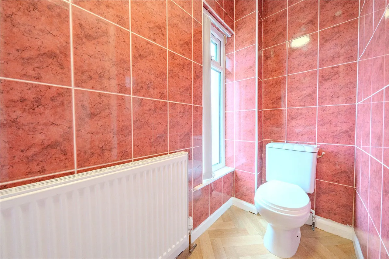 Woodhall Park Drive, Stanningley, LS28, photo 17