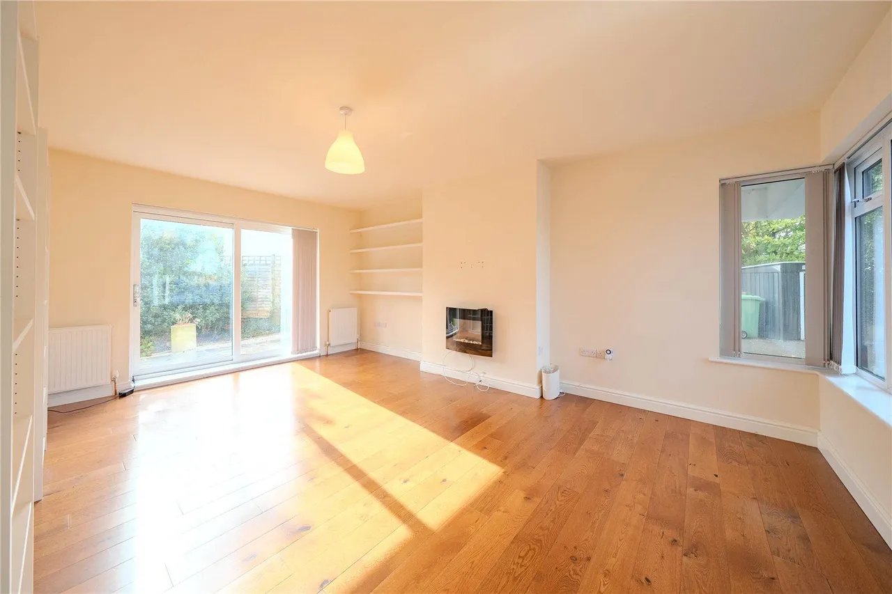 Woodhall Park Drive, Stanningley, LS28, photo 3