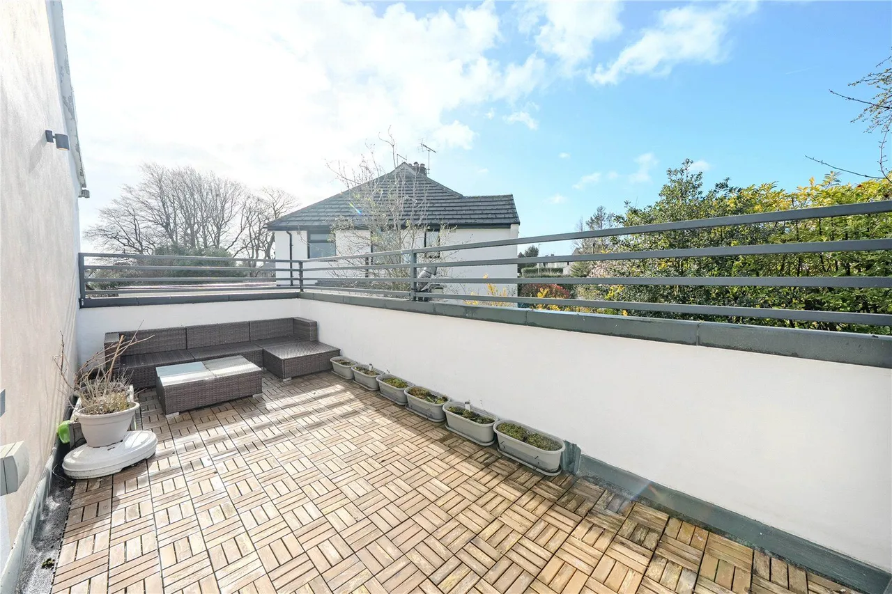 Woodhall Park Drive, Stanningley, LS28, photo 10