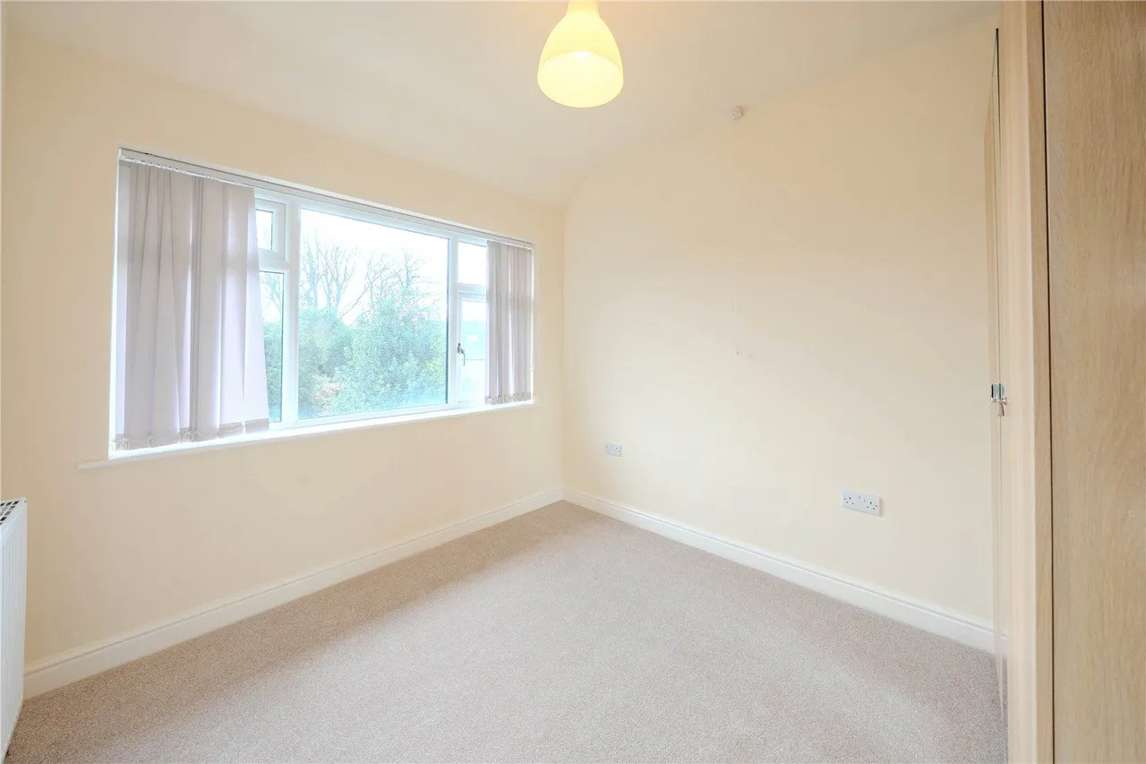 Woodhall Park Drive, Stanningley, LS28, photo 8