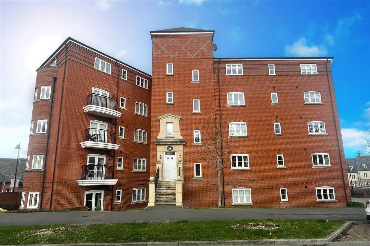 1 bed flat for sale, Scarlett's Road, Wellesley, GU11