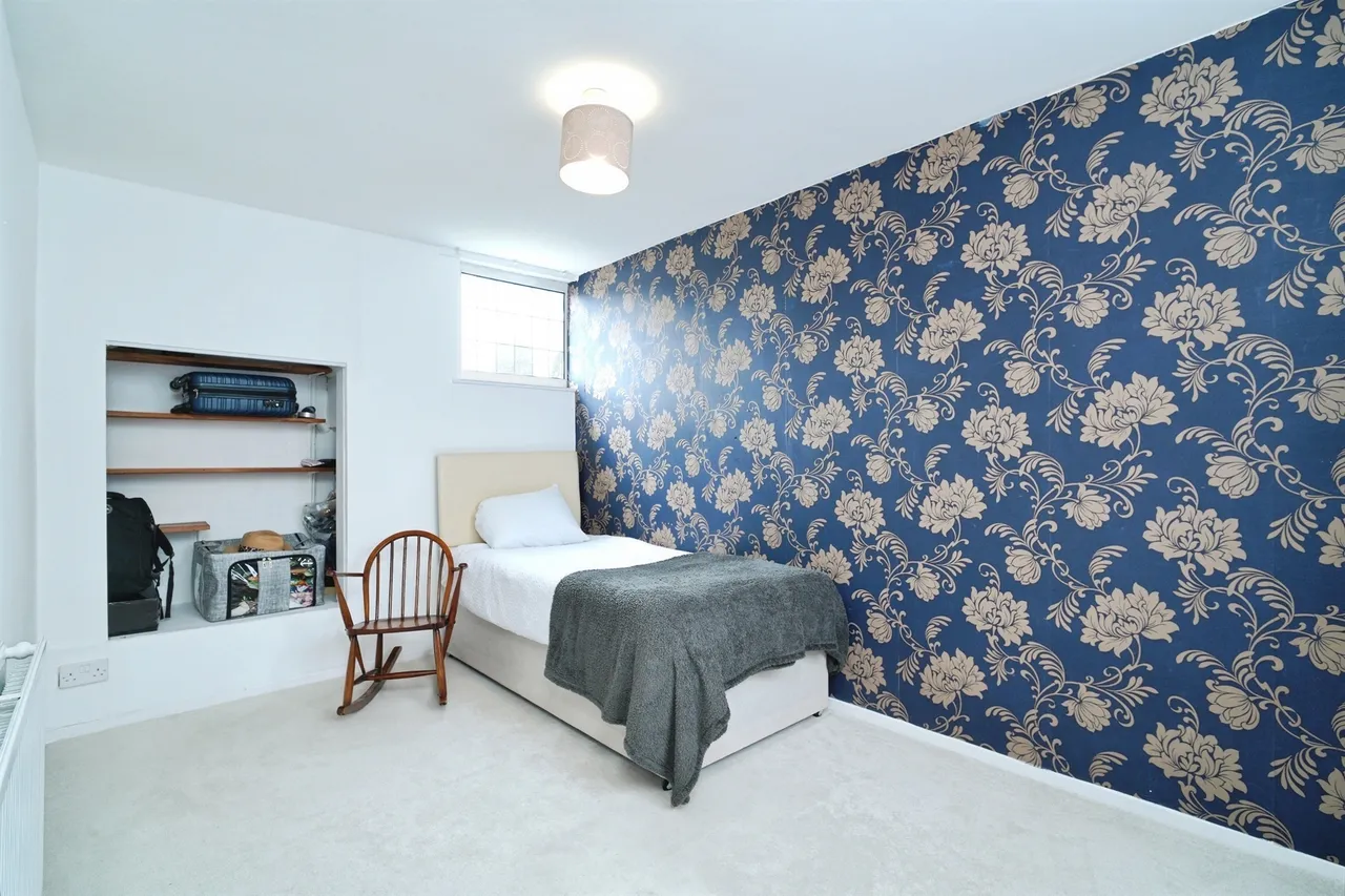 Thornby Avenue, Solihull, B91, photo 17