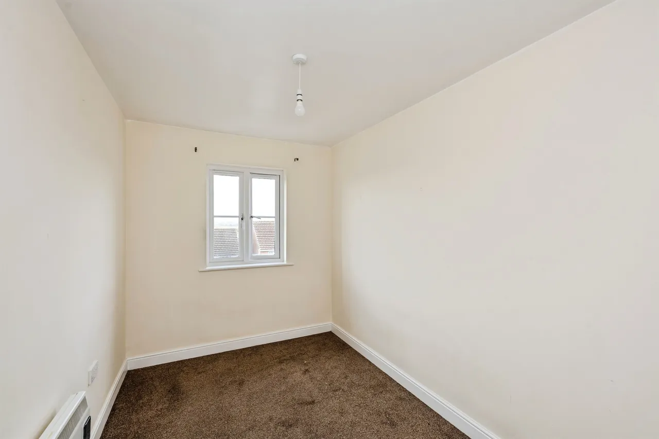Geraint Jeremiah Close, Neath, SA11, photo 10