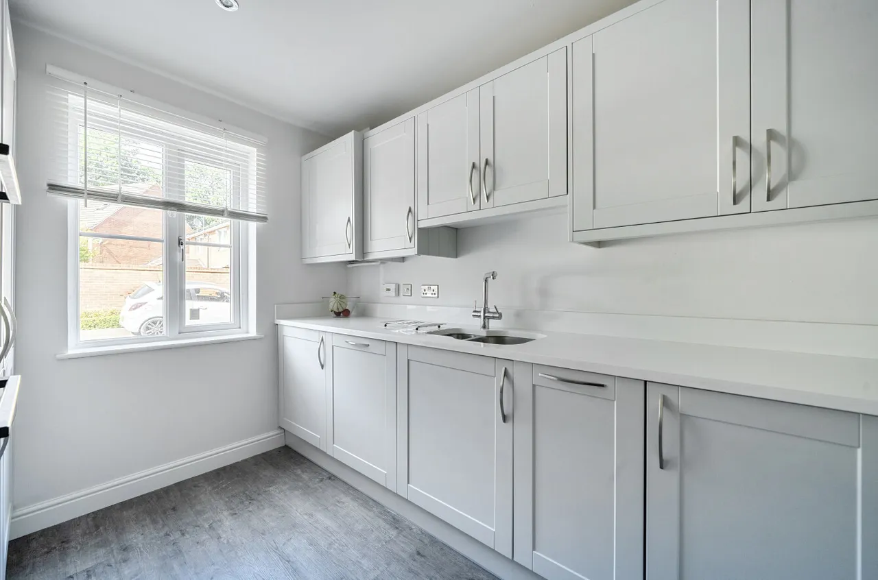 Poperinghe Way, Arborfield, Reading, Berkshire, RG2 9LW, photo 10