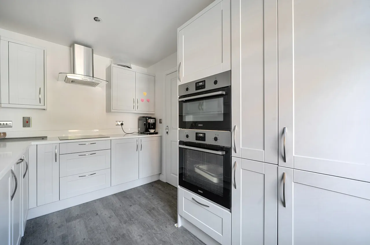 Poperinghe Way, Arborfield, Reading, Berkshire, RG2 9LW, photo 12