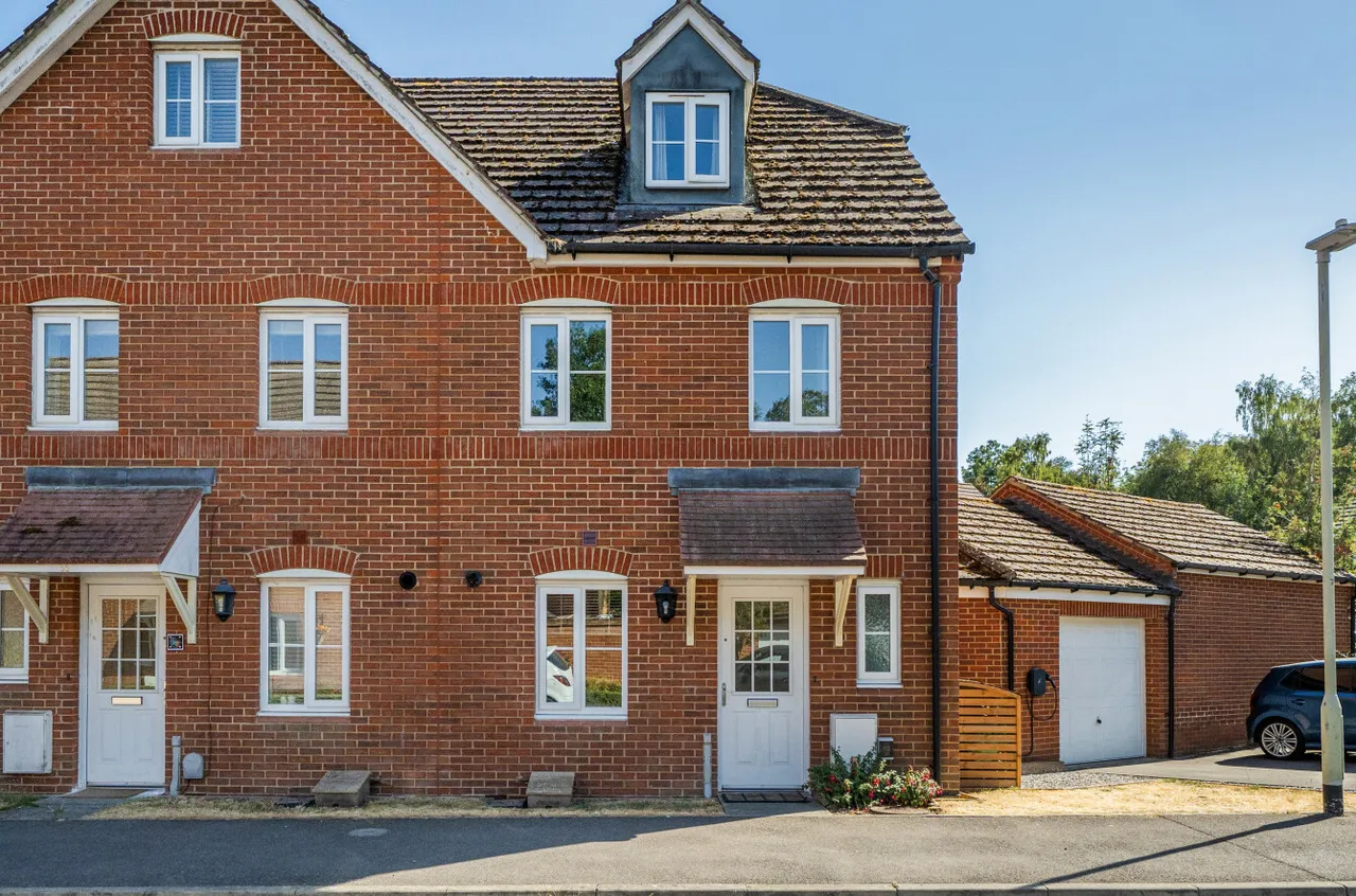 Poperinghe Way, Arborfield, Reading, Berkshire, RG2 9LW, photo 24