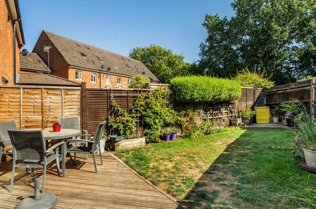 Poperinghe Way, Arborfield, Reading, Berkshire, RG2 9LW, photo 6