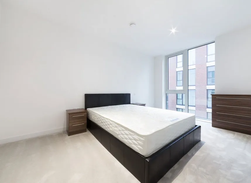 Flagship House, Royal Wharf, E16, photo 5