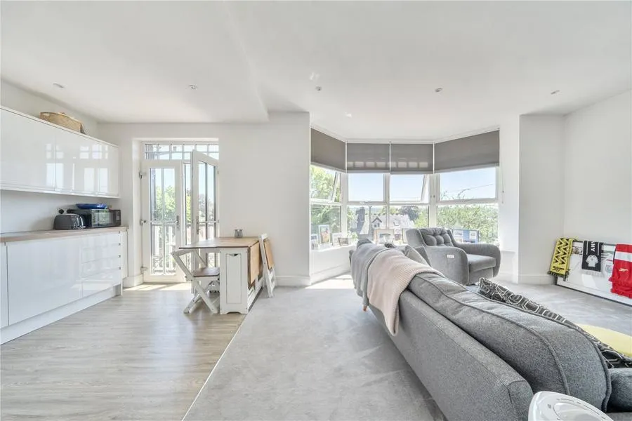 Rectory Avenue, High Wycombe, HP13, photo 13