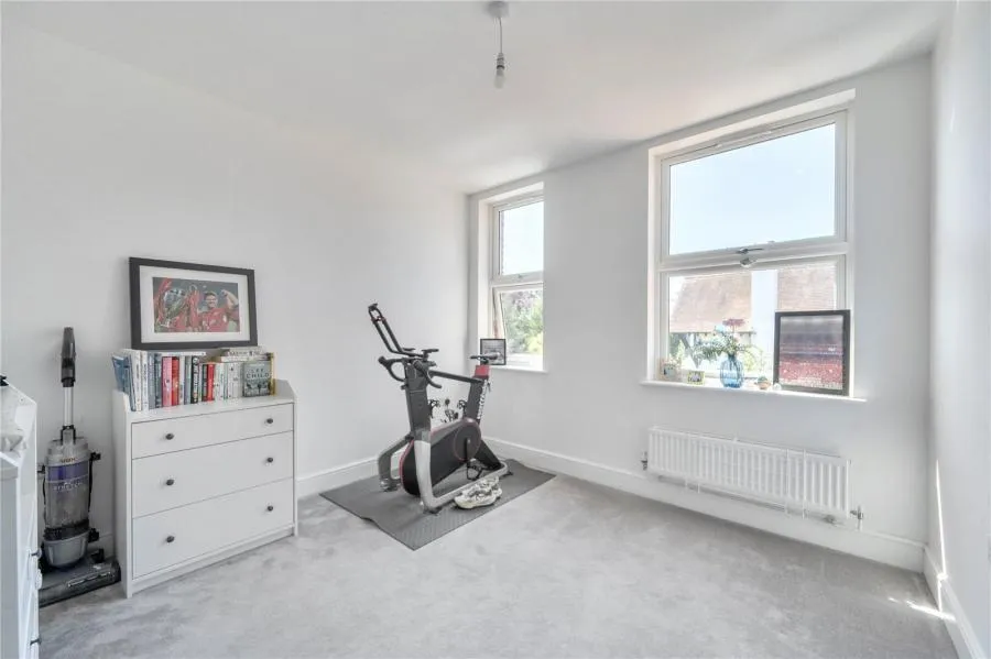 Rectory Avenue, High Wycombe, HP13, photo 9