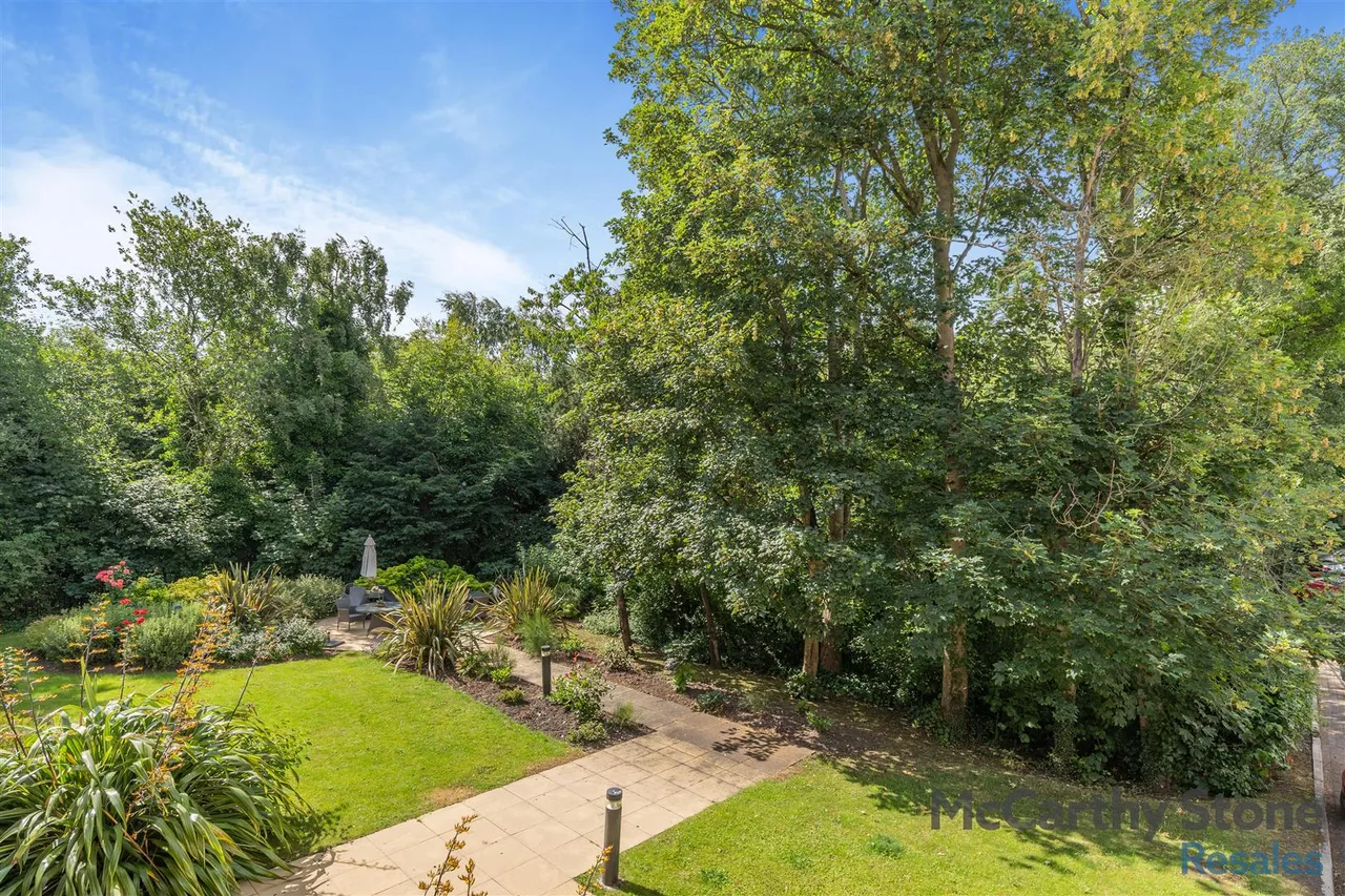 Wood Road, Wolverhampton, WV6, photo 26