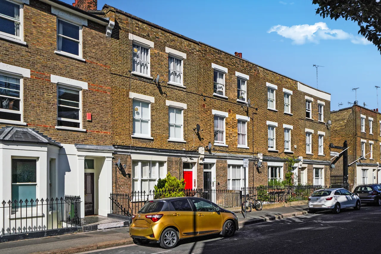 Blythe Road, London, W14, photo 9