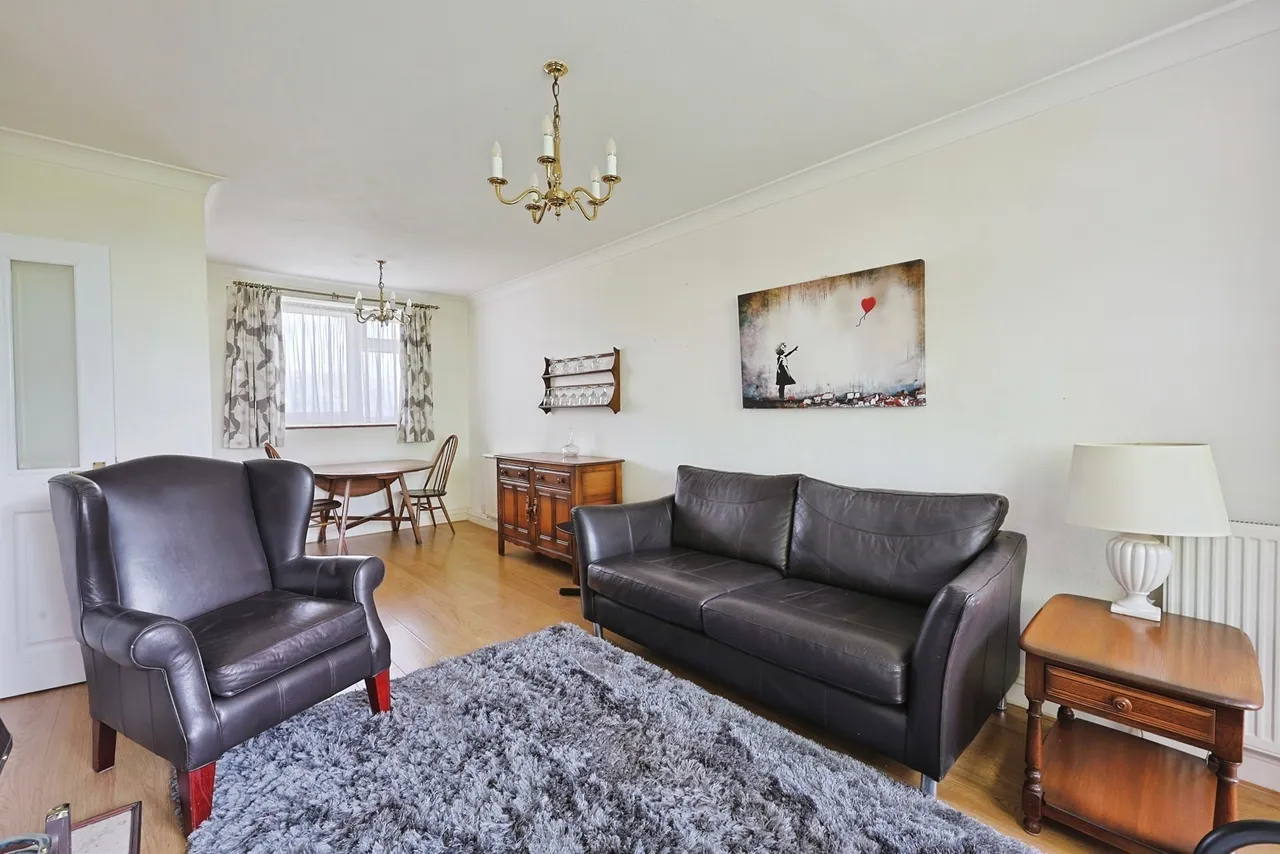 Watford Close, London, SW11, photo 4