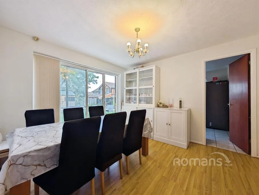 Skelmerdale Way, Earley, RG6, photo 3