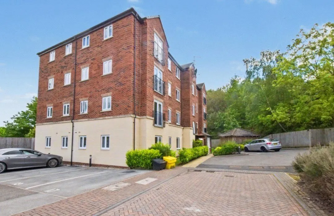 Whitstable Mews, Wortley, LS12, photo 13