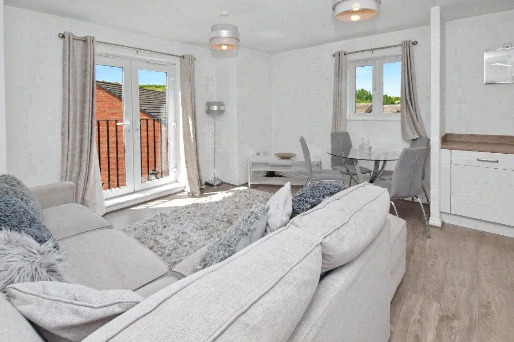 Whitstable Mews, Wortley, LS12, photo 11