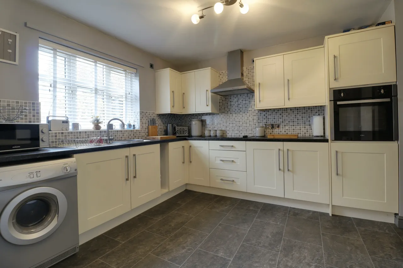 Chestnut Way, Goxhill, DN19, photo 10