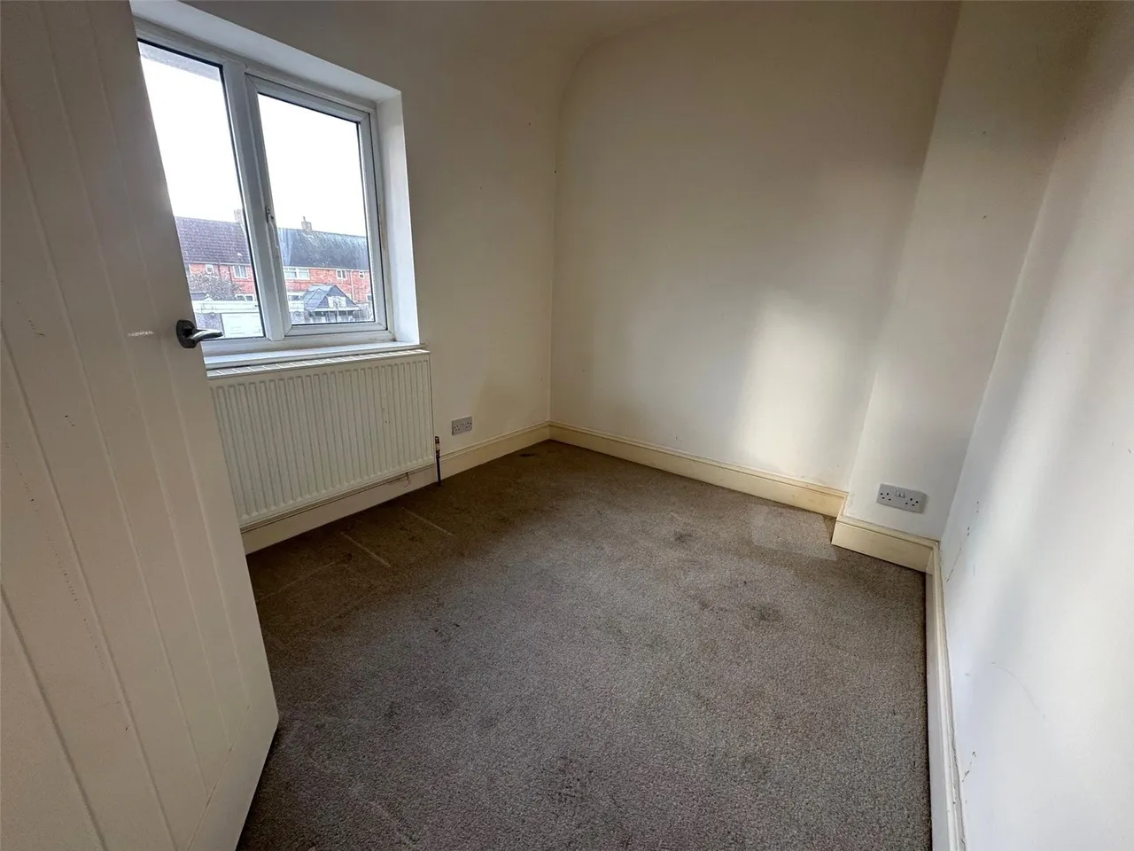 Sixth Avenue, Clipstone Village, Mansfield, Nottinghamshire, NG21, photo 16