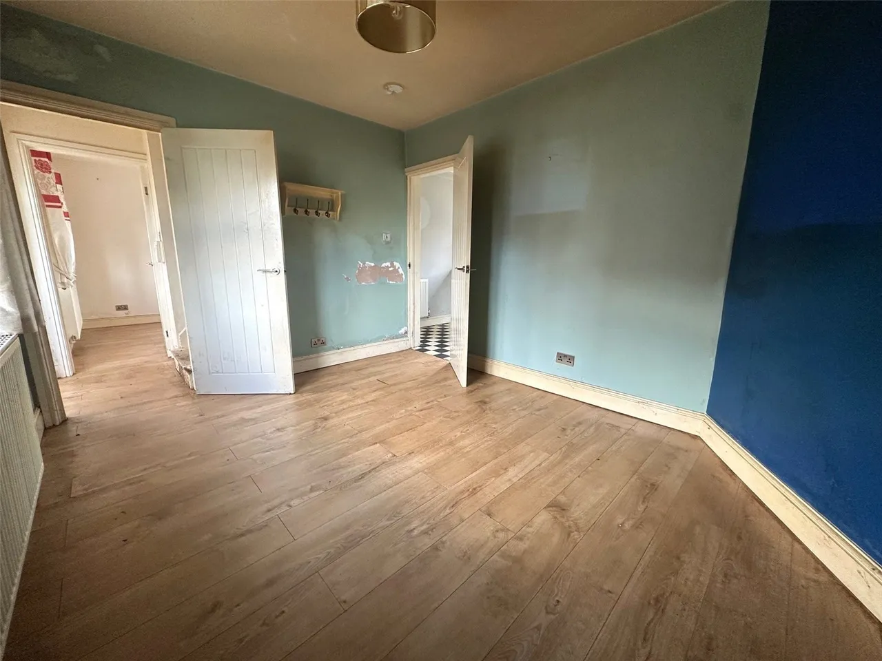 Sixth Avenue, Clipstone Village, Mansfield, Nottinghamshire, NG21, photo 5