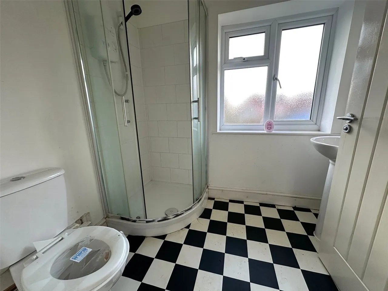 Sixth Avenue, Clipstone Village, Mansfield, Nottinghamshire, NG21, photo 18