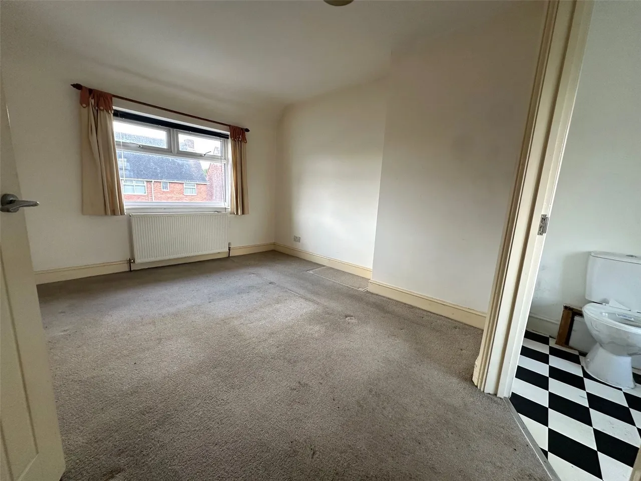 Sixth Avenue, Clipstone Village, Mansfield, Nottinghamshire, NG21, photo 11
