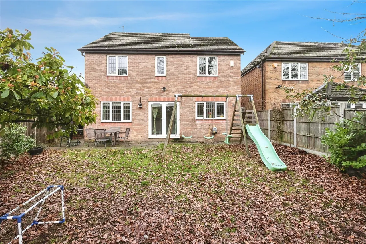 Maple Leaf Drive, Marston Green, B37, photo 18