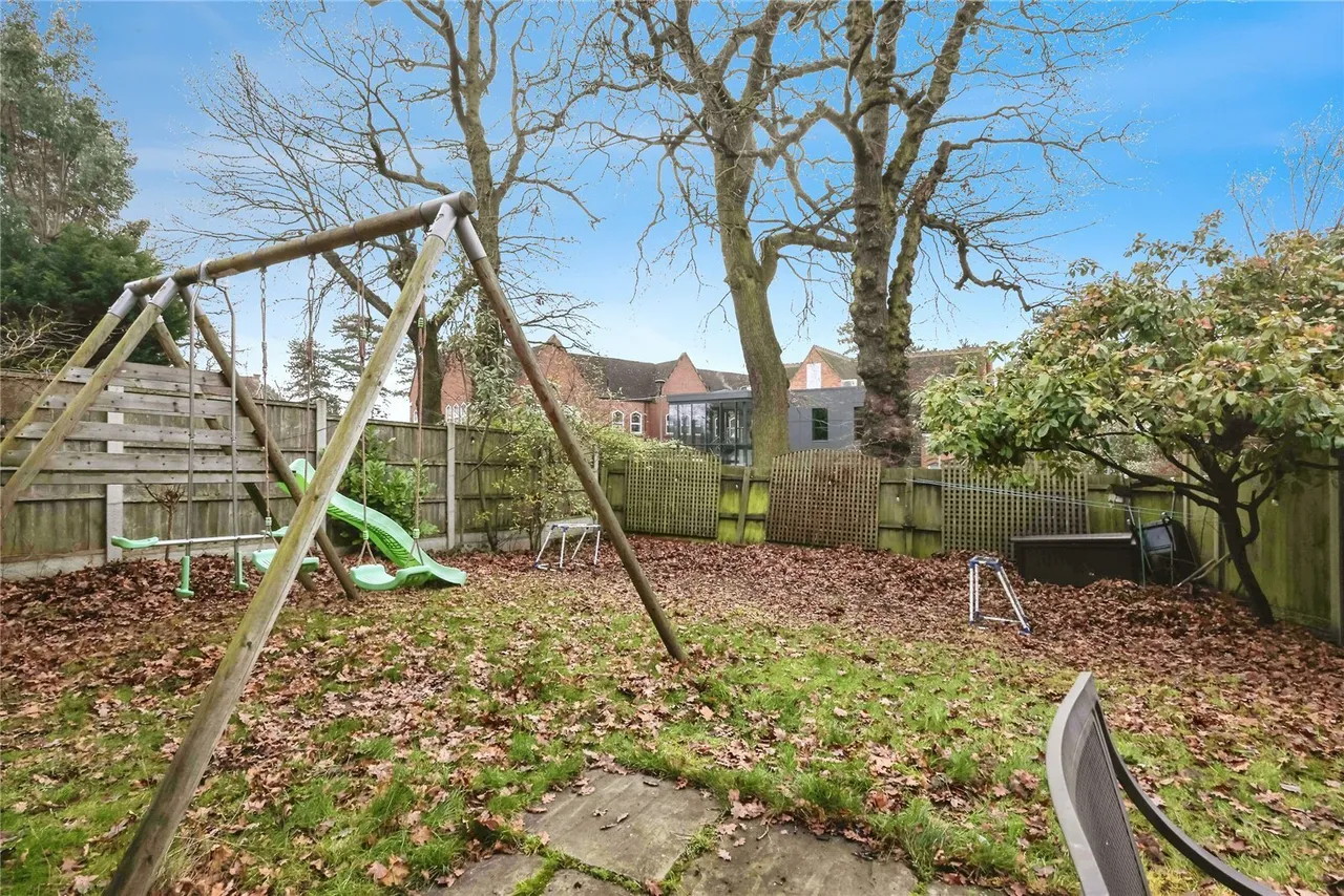 Maple Leaf Drive, Marston Green, B37, photo 16