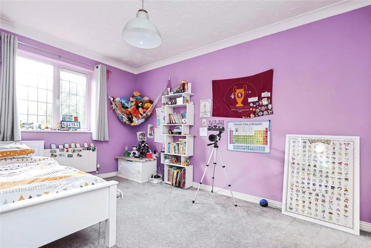 Maple Leaf Drive, Marston Green, B37, photo 12