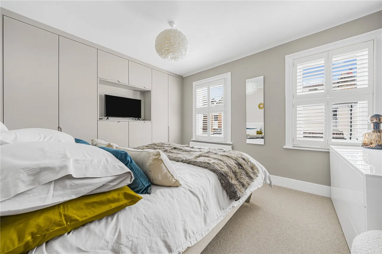 York Road, Teddington, TW11, photo 10