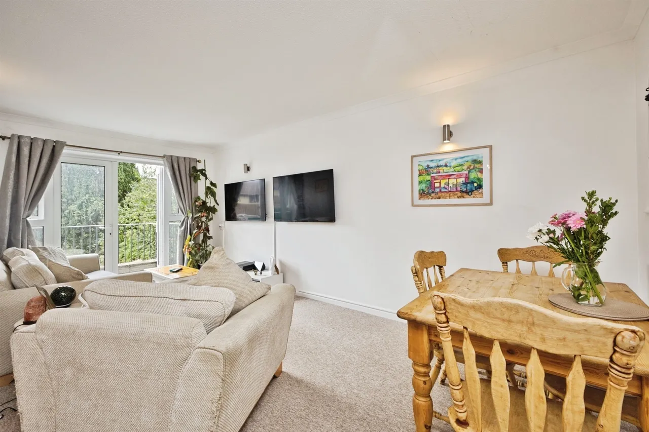 South Street, Crewkerne, photo 6
