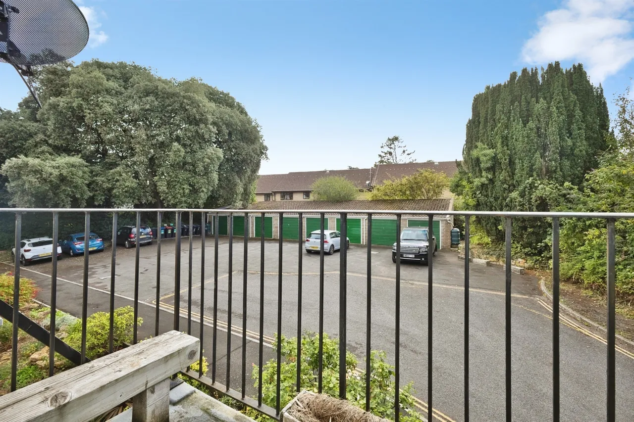 South Street, Crewkerne, photo 10