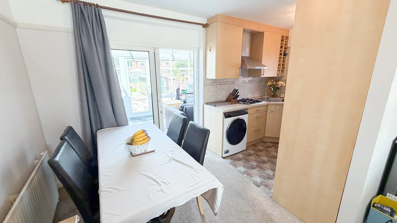 Sunnyside Road, Droylsden, M43, photo 7