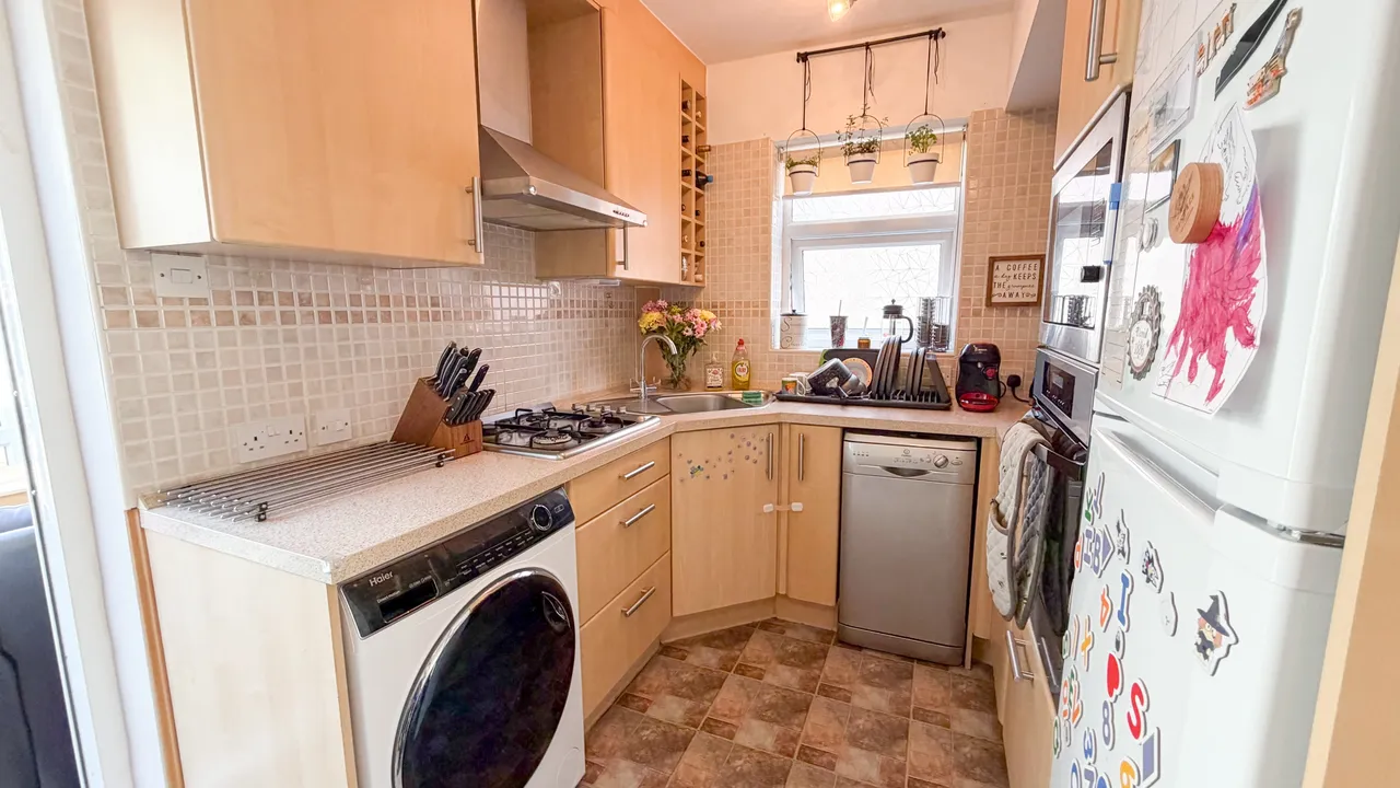 Sunnyside Road, Droylsden, M43, photo 8