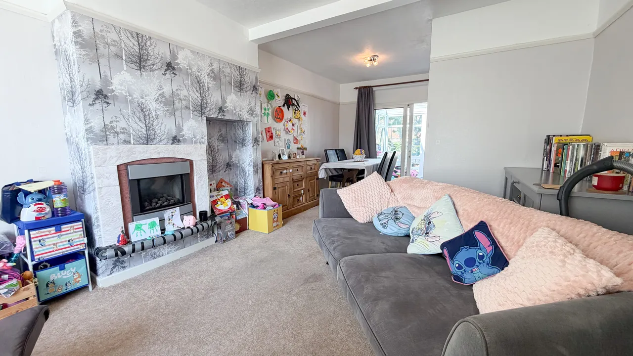 Sunnyside Road, Droylsden, M43, photo 5
