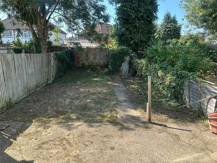 Elmhurst Road, Slough, Berkshire, SL3, photo 6
