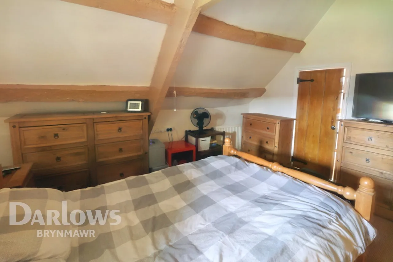 Cwm Farm Road, Six Bells, photo 15