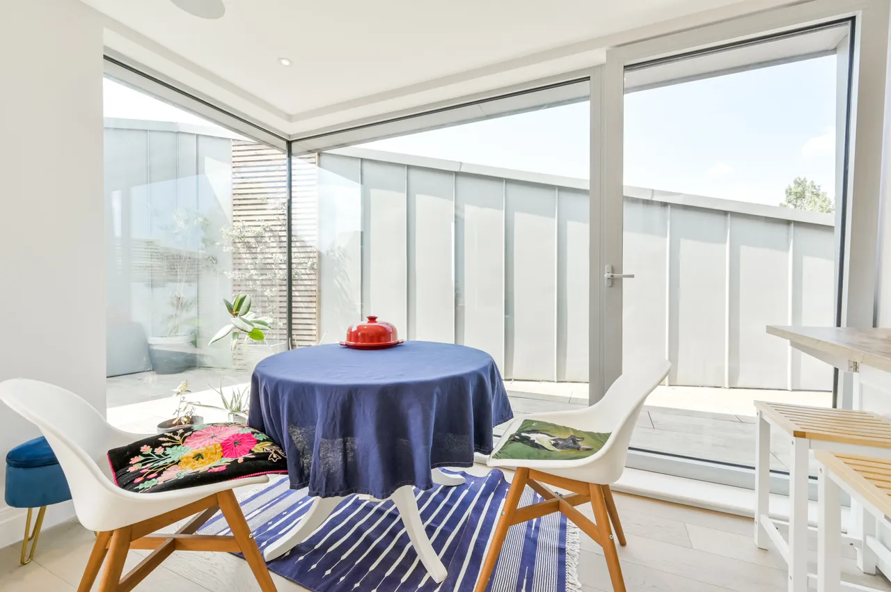 Apartment 601, 1 Espalier Gardens, LONDON, photo 3