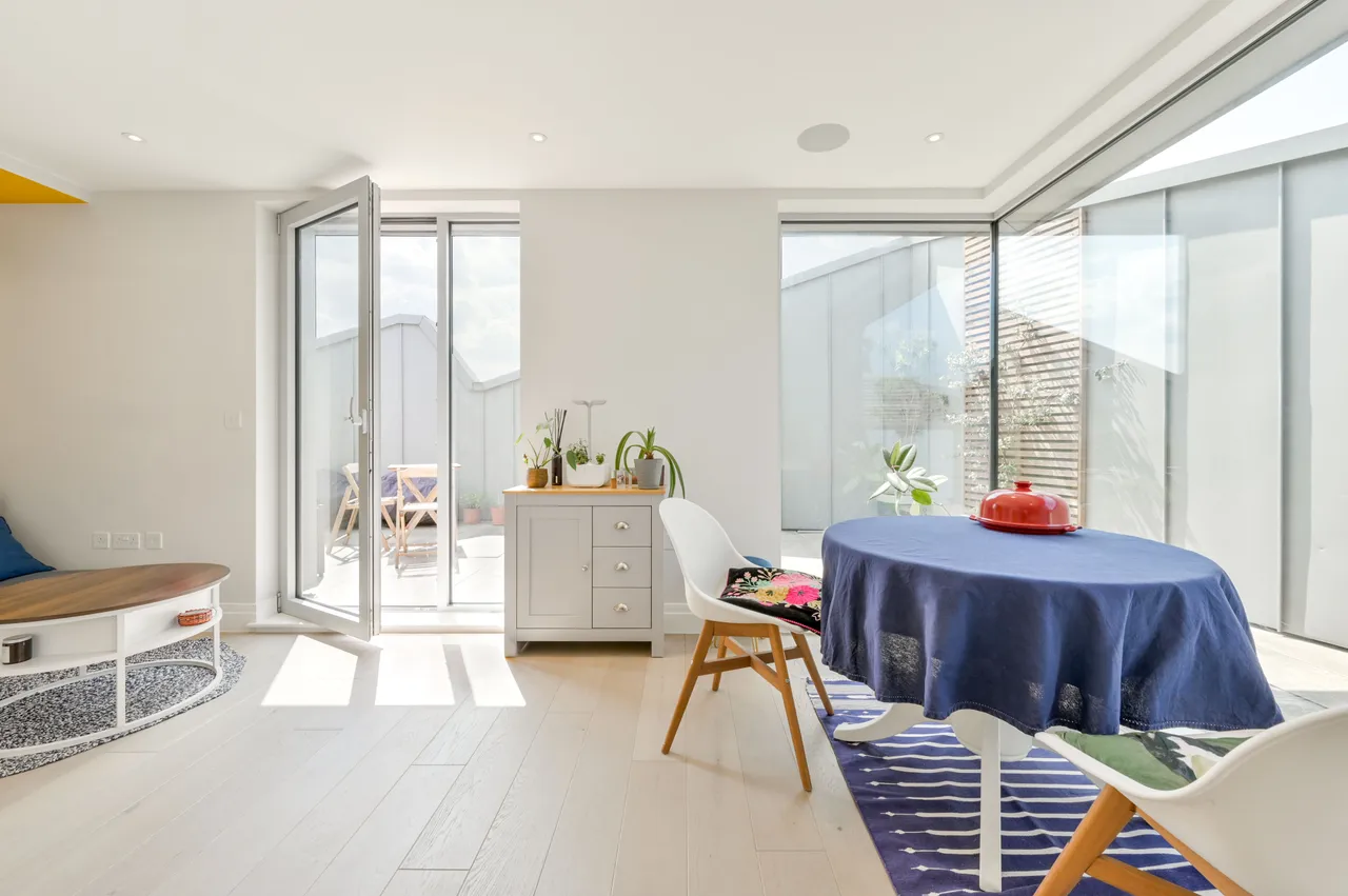 Apartment 601, 1 Espalier Gardens, LONDON, photo 2