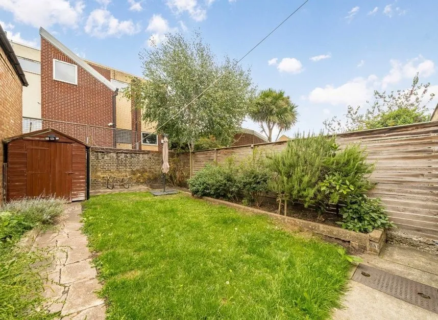 Achilles Road, West Hampstead, NW6, photo 2