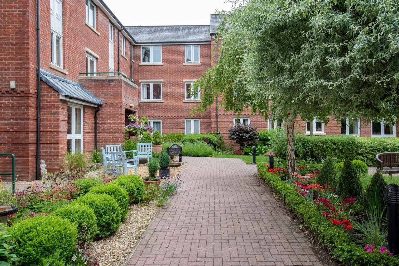 Georgian Court, Spalding, PE11, photo 12